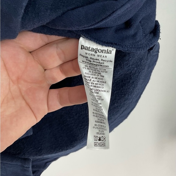 Patagonia Blue Casual Athletic Adventure Hiking Hoodie - Picture 3 of 5